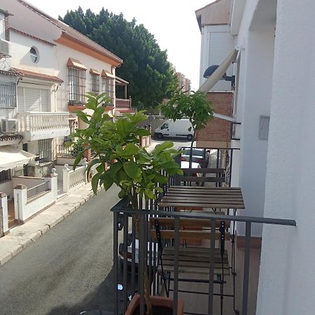 Апартаменты Oasis En La Ciudad Малага Экстерьер фото
